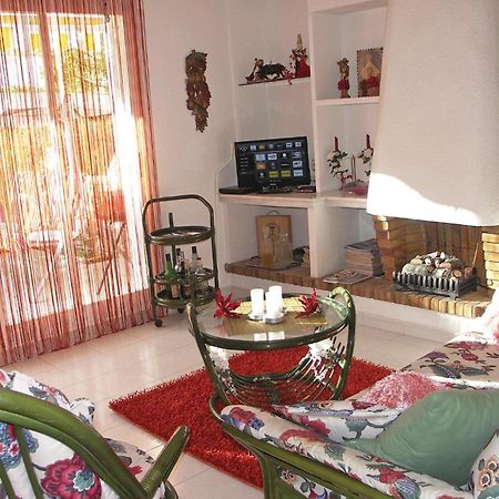 2 Bedroom Nice Apartment In Guardamar Del Segura Dış mekan fotoğraf